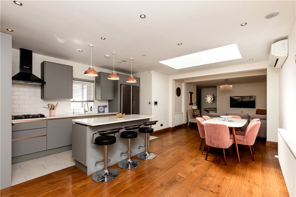 Beverley Way, Raynes Park