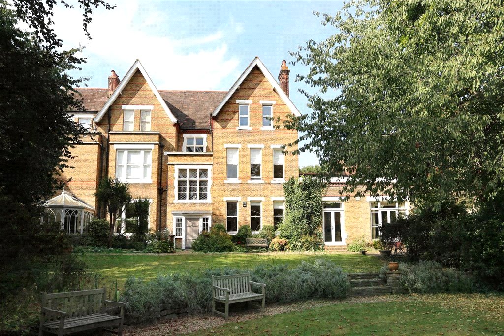 Arthur Road, Wimbledon