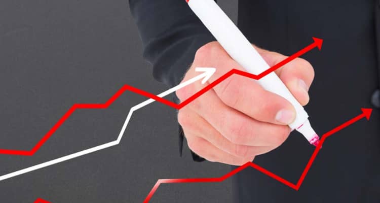 best time to sell a house 2025