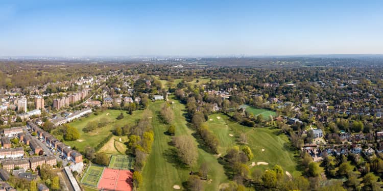 key streets and areas in Coombe for property ST